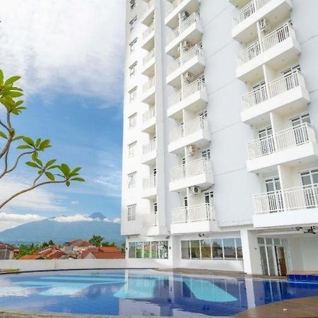 Jasmin Park Apartemen By Fix'S Room Kedungbadak Dış mekan fotoğraf